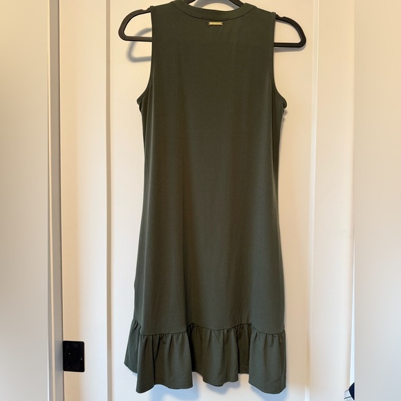 Michael Kors V-Neck Ruffled Hem Dress - Picture 4 of 5